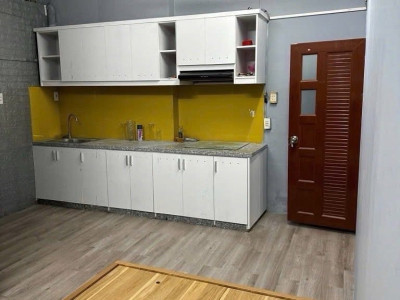 CĂN HỘ DỊCH VỤ 7 PHÒNG GIÁP PHAN XÍCH LONG PHÚ NHUẬN – XE HƠI ĐỖ CỬA