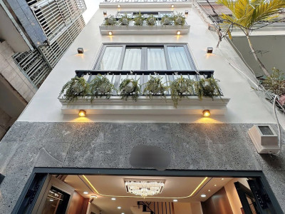 NHÀ GÓC 3 TẦNG KHU VIP TRẦN HUY LIỆU – HUỲNH VĂN BÁNH, PHÚ NHUẬN | HIẾM NHÀ BÁN